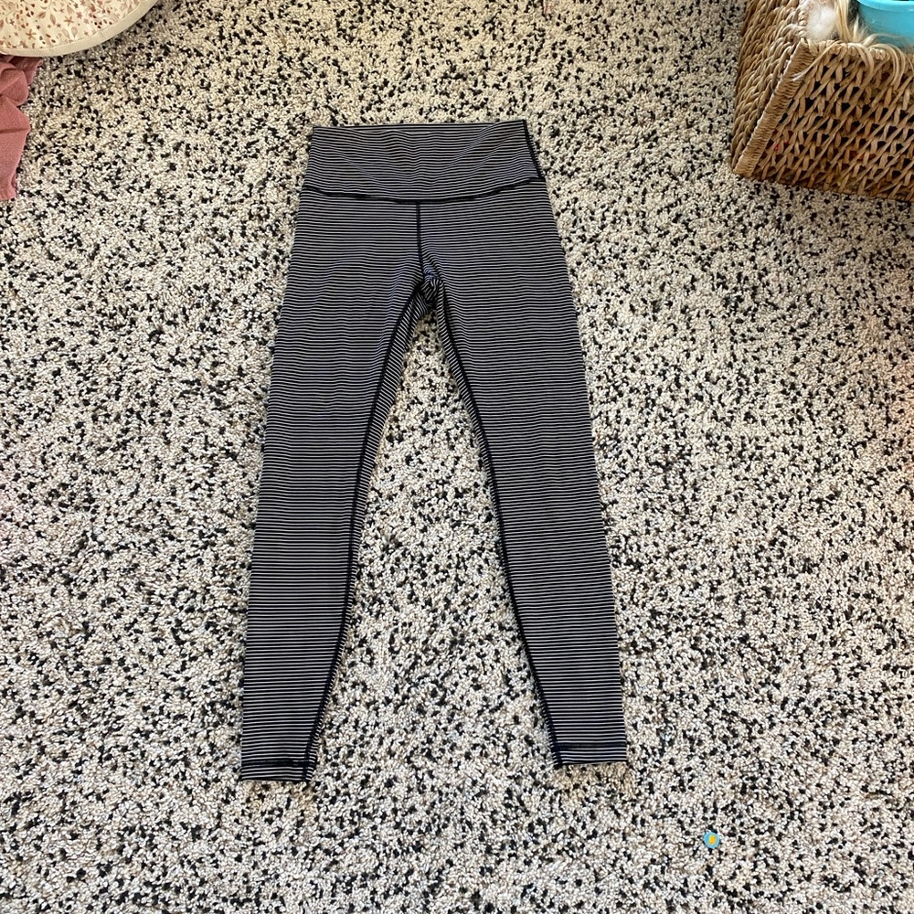 Lulu lemon wunder Striped High-Waist Leggings - size 8